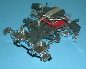 1/18 Scale Ferrari F50 / F130 Engine (4.7 Liter V12 F130B) Bburago Model Part - Picture 1 of 11