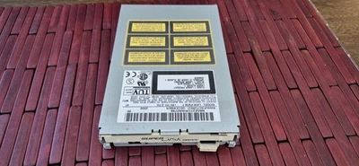 Unidad de súper disco interna Panasonic LKM-F934-1 LS120, SIN PROBAR Foto 1 de 4