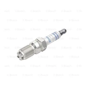 STOCK CLEARANCE SPARK PLUG FOR A8 3.7-4.2 V8 94- HGR7KQC - Picture 1 of 3