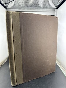 THE DRAGONLOVER'S GUIDE TO PERN by Nye & McCaffrey 1989 hcdj 1st - Picture 1 of 5
