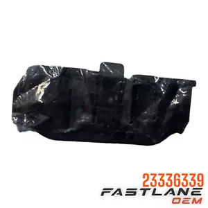2016-2023 CHEVROLET MALIBU LOWER RADIATOR MOUNT BRACKET NEW OEM 23336339 - Picture 1 of 8