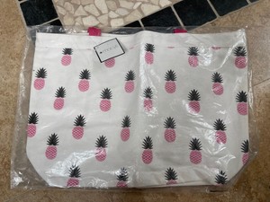 macys cosmetic bolsas