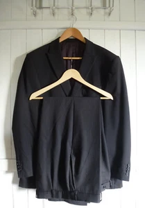 Herren MARKS & SPENCER SCHWARZ NADELSTREIFEN WOOLMARK ANZUG GRÖSSE 42" M BRUSTUMFANG 36" W 33" BEIN - Bild 1 von 12