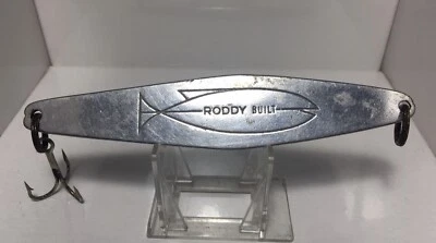 Plantilla de pesca de agua salada de hierro superficie Roddy de colección... ¡¡Acabado “cromo”!!! Foto 1 de 3