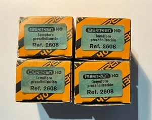 IBERTREN HO 2608 - semáforo/ señal luminosa baja 2 aspectos - verde/ rojo (x4) - Imagen 1 de 3