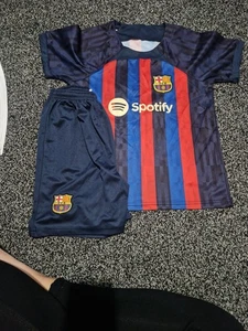 Boys Barcelona Nike Football Shirt And Shorts Age 9-10 Number 9 Lewandowski - Picture 1 of 2