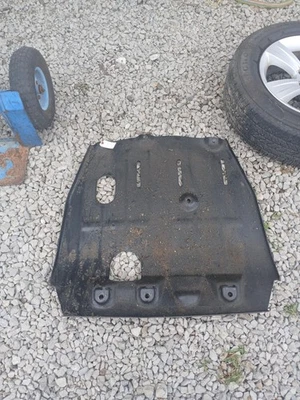 Jeep Compass 2014 placa de deslizamiento Mopar genuina Foto 1 de 3