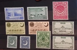 British Commonwealth PAKISTAN EARLY M/MINT MIXED ISSUES   - Picture 1 of 1