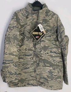 US Air Force Digital Camo ABU APECS Gore-Tex Jacke Parka Medium/Regular NEU - Bild 1 von 7