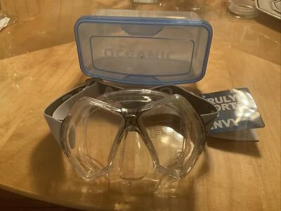 OCEANIC CYANEA MASK,  CLEAR  /TITANIUM - Image 1 of 4