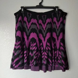 Torrid Skirt Plus Size 3 3X Black Pink Gray Flared  swing Pull on Sweater knit - Picture 1 of 7