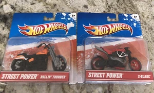 2 Collectible Hot Wheels Street Rollin Thunder & X-Blade Motorcycles Bikes - Picture 1 of 12