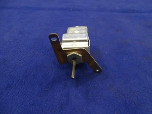 94 95 96 97 98 99 00 01 02 03 04 Mustang Headlight Lamp Switch Used Take Off - Picture 1 of 5