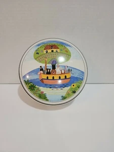Vintage VILLEROY & BOCH DESIGN NAIF CANDY TRINKET BOX - NOAHS ARK Porcelain 6" - Picture 1 of 6