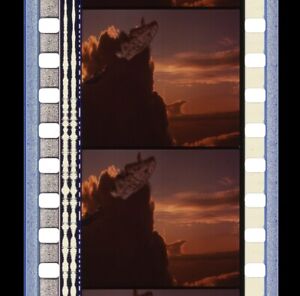 Empire Strikes Back - Falcon in Bespin clouds - 35mm 5 cell film strip 094