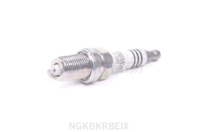 Se adapta a culata de bujía Ngk 2668 BKR8EIX Foto 1 de 2
