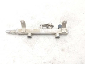 16-21 Polaris General 1000 Sport Gas Fuel Injector Rail - Picture 1 of 7