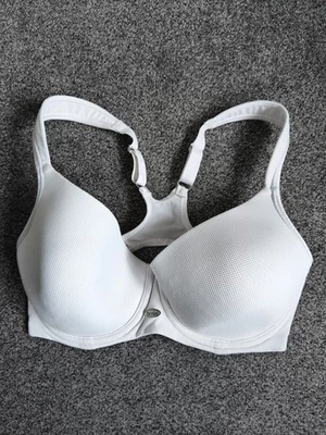 Berlei Sports Bra White 32D - Image 1 of 3