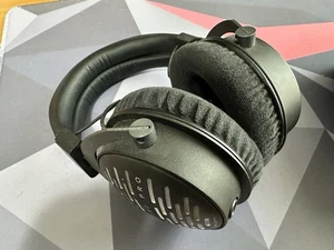 Beyerdynamic DT 1990 PRO 250-Ohm Studio Reference Mixing/Mastering Headphones - Picture 1 of 7