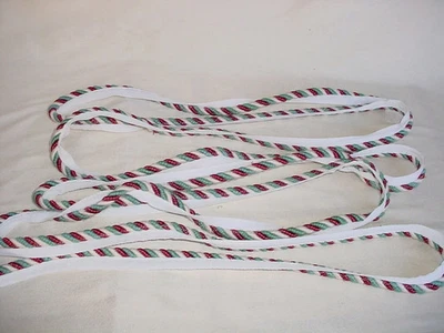 9-1/2Y KRAVET TA2002 AQUA COMO NUEVO ROJO SUAVE BLANCO CORDÓN CORTINAS TAPICERÍA MOLDURA Foto 1 de 3