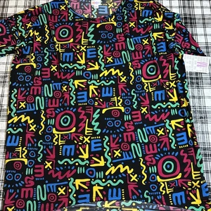 LuLaRoe Irma Women's M Tunic Top NWT Multicolor Black Graffiti Short Sleeve - Picture 1 of 10