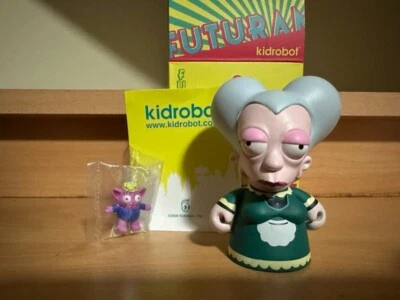 Kidrobot FUTURAMA Mini Serie 1 MAMÁ 3" Figura Vinilo Juguete Caja Ciega 2009 Foto 1 de 4