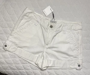 Calvin Klein Size 4 Solid White Essential Straight Cargo Roll Up Shorts Pockets - Picture 1 of 19