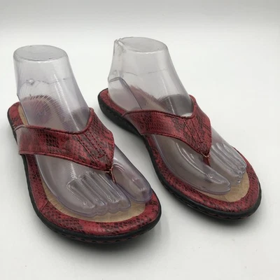 b.o.c Shoes Womens Size 8 Red Snake Print Leather Sandals Comfort Flip Flops - Image 1 of 4