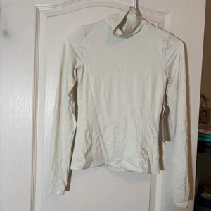 Lululemon Nulu Turtleneck Long Sleeve XS - Picture 1 of 9