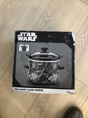 Star Wars 2 Quart Slow Cooker Crock Pot - Image 1 of 4