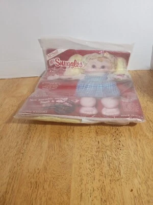 Vintage 1984 Mc Neil Mc Snuggles 16" Boneca de Pano Artesanal Kit de Costura Faça Você Mesmo Sweet Sue - Imagem 1 de 4