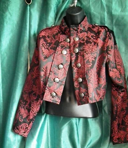 Chaqueta Brocado Rojo Estilo Militar-Ropa Jordash/Estrella Oscura.Nueva con etiquetas,corta - Imagen 1 de 7
