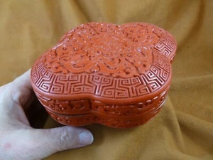 (BOX-1030) red Cinnabar style detailed clover shaped decorative box black inside - Picture 1 of 3