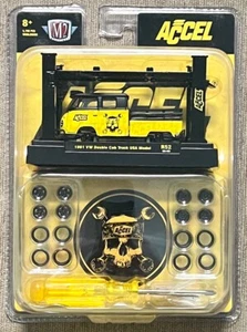 M2 Machines 2023 1961 VW Double Cab Truck USA Model Model Kit #R52 1:64 Scale - Picture 1 of 2