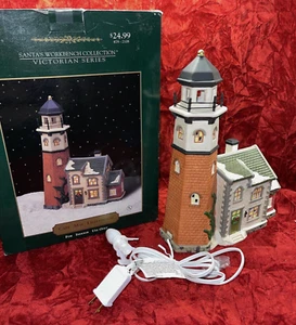 Cape May Lighthouse Santa's Workbench Collection Victorian Series 2000 - Picture 1 of 3