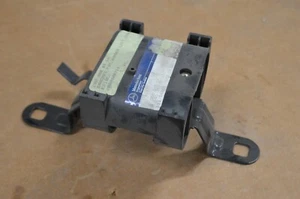 MERCEDES W202 C230 C280 C36 C43 FRONT BUMPER BRACKET FRONT LEFT A2028800714 - Picture 1 of 3