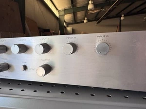 TOA A-903A 900 Series Mixer Power Amplifier - Working - Picture 1 of 15