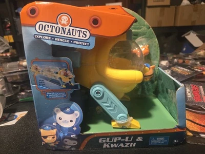 Octonauts Gup U & Kwazii 和鱼人偶 Fisher Price 全新内部 *BOX* 📦 损坏 — 第 1/4 张图片