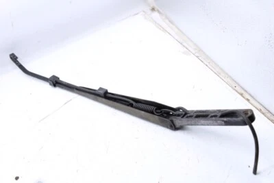 2000-2002 Chevrolet Tahoe  LEFT driver Arm Windshield Wiper oem d23 - Image 1 of 3
