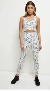 NWT All Fenix PYTHON (WHITE) 7/8 LEGGING size Medium Retail $88 Hidden Pocket - Picture 1 of 4