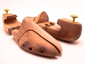 HORMA LUJO DE MADERA DE CEDRO FORMA PARA CALZADO UNIVERSAL DE 39 A 46 - Imagen 1 de 1