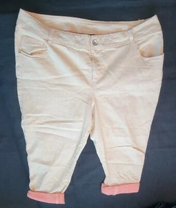 Lane Bryant Yellow Jeans with contrasting cuffs Size 24 Jeans or Capris - Bild 1 von 5
