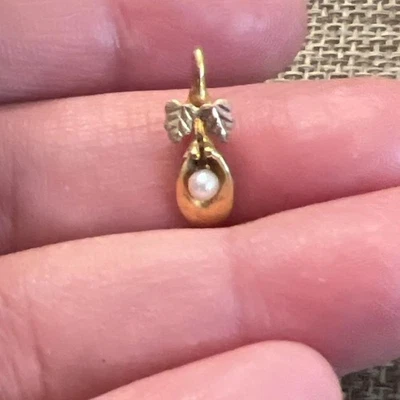 Landstrom's Black Hills 10K Gold Calla Lily Grape Leaf Pearl Charm Pendant Small - Image 1 of 4