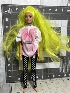 Mattel Barbie Doll neon green Hair  Fashion Outfit. Bad Hair. - Picture 1 of 7