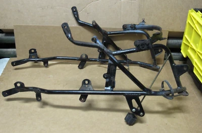 Yamaha XVZ12TDK VENTURE 1983 carenado delantero soporte de montaje Foto 1 de 4