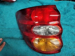 01-04 SEQUOIA Driver Left Tail Light Quarter Panel Mounted - Picture 1 of 2