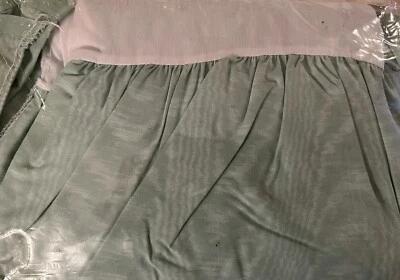 NUEVO EN PAQUETE Falda de Cama Completa con Volantes Laura Ashley Vintage, Colores de Salón Aqua Foto 1 de 2