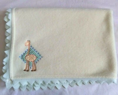 Manta de bebé Baby by Carter's de lana amarilla jirafa verde borde dentado suave  Foto 1 de 3