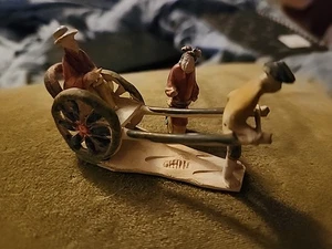 Mini Mudman Zugwagen mit extra Figur antik Ton Keramik asiatisch sammeln - Bild 1 von 14