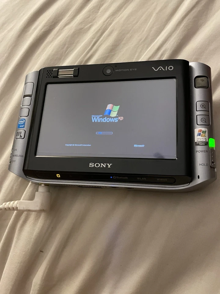 Sony VAIO VGN-UX280P 4,5 pulgadas Portátil de 40 GB 1,2 GHz Foto 1 de 4